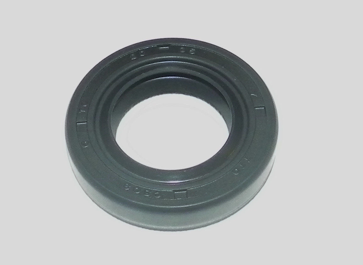 WSM Sea-Doo 800 GTX / XP / CHALLENGE Balance Shaft Oil Seal 009-786, 290930390