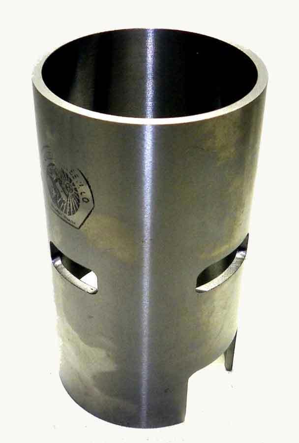 LA- YAMAHA 60 / 70 HP 3 CYLINDER STRAIGHT CYLINDER SLEEVE '84-'04- L051OB