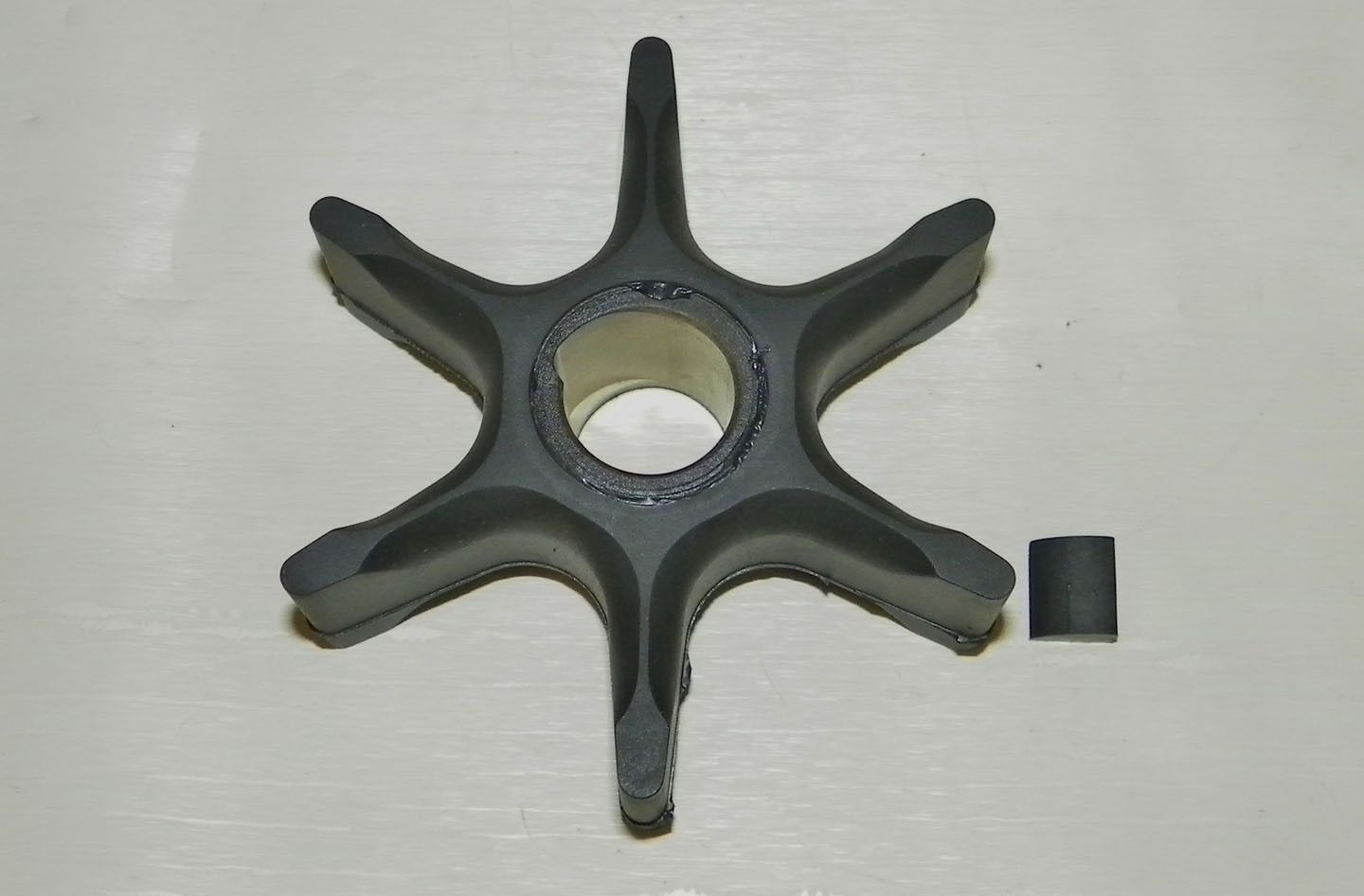 Johnson / Evinrude 40-75 Hp Wedge Type Impeller 700-300  0389557, 0396723, 03967