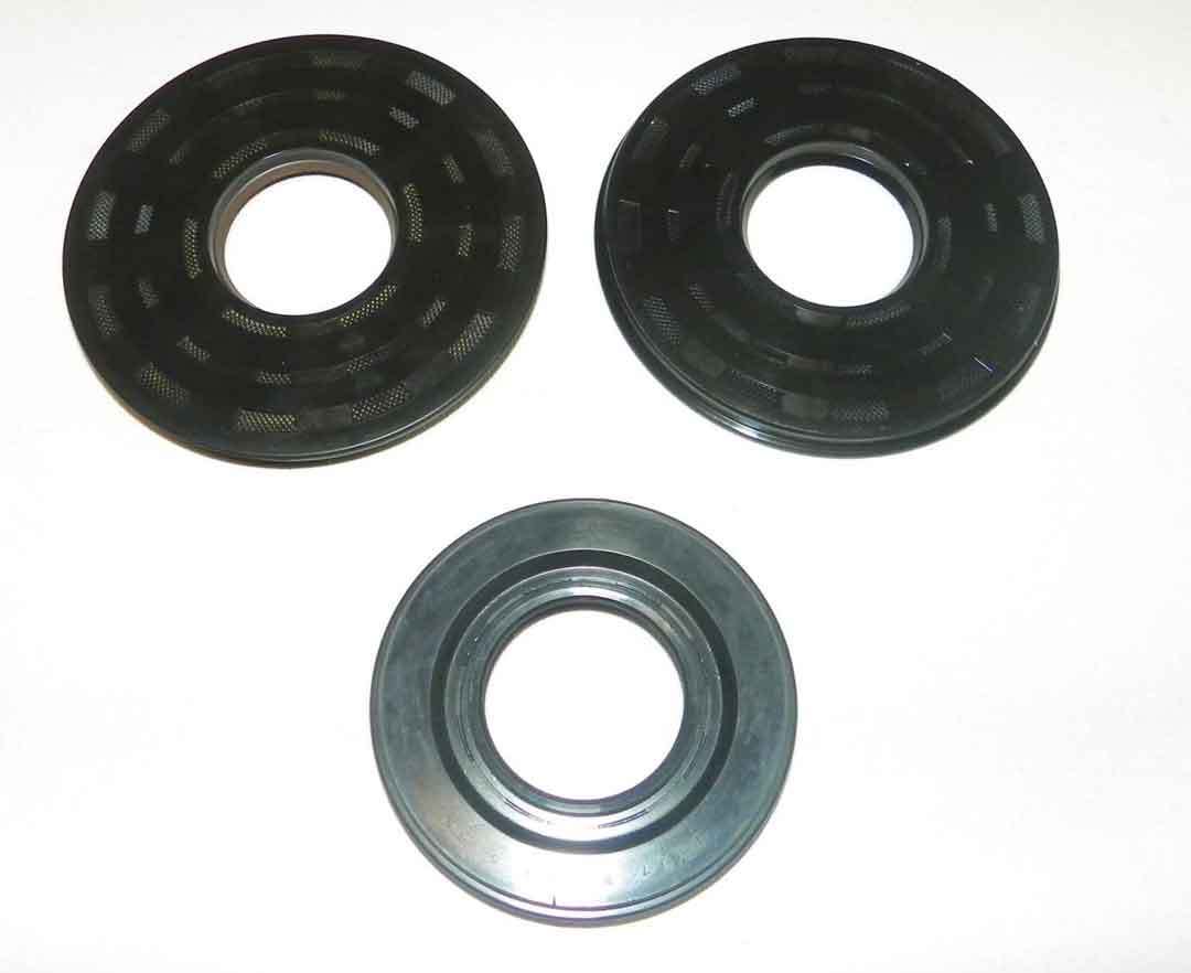 WSM OIL SEAL KIT, CRANKSHAFT: YAMAHA 1200 GP-R '00-'02 - 009-913J