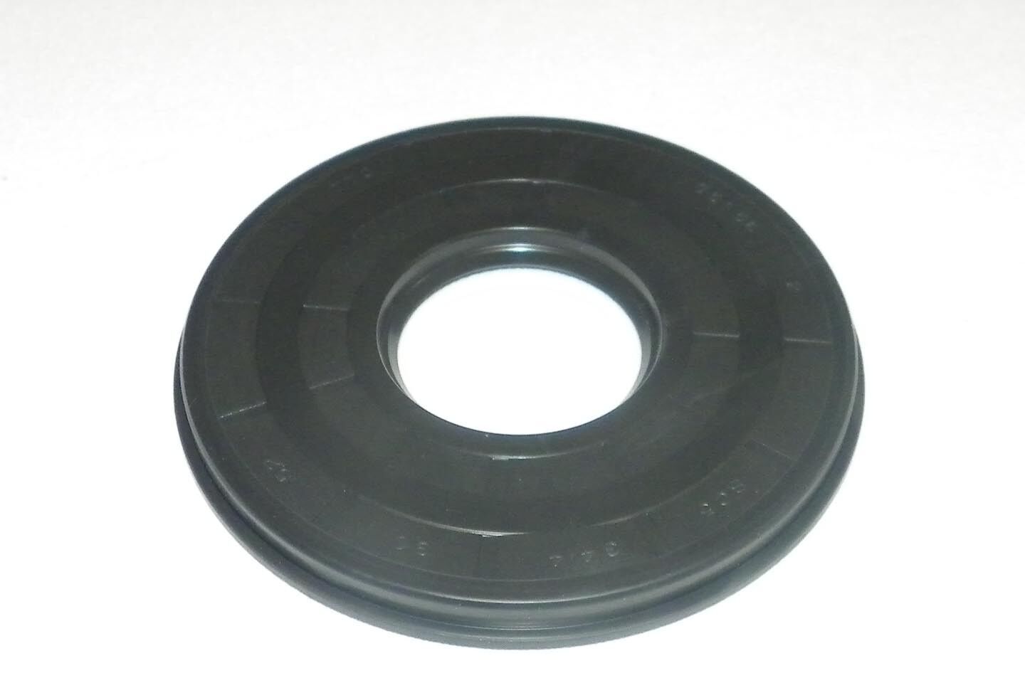WSM Yamaha 800 / 1200 / 1300 PTO Inner Side Crank Shaft Oil Seal 009-704-01