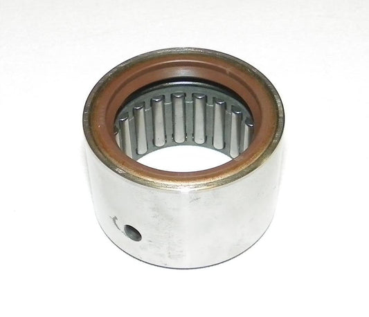 WSM Johnson Evinrude 40-75 Hp Upper Main Bearing W/ Oil Seal 010-292 390900 